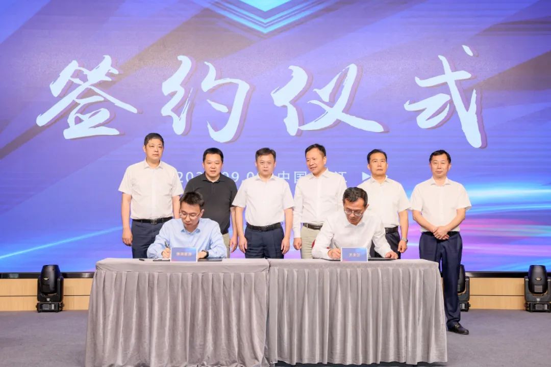 動力與能源產業集群圓桌座談會在靖召開 動力與能源產業集群圓桌座談會在靖召開
